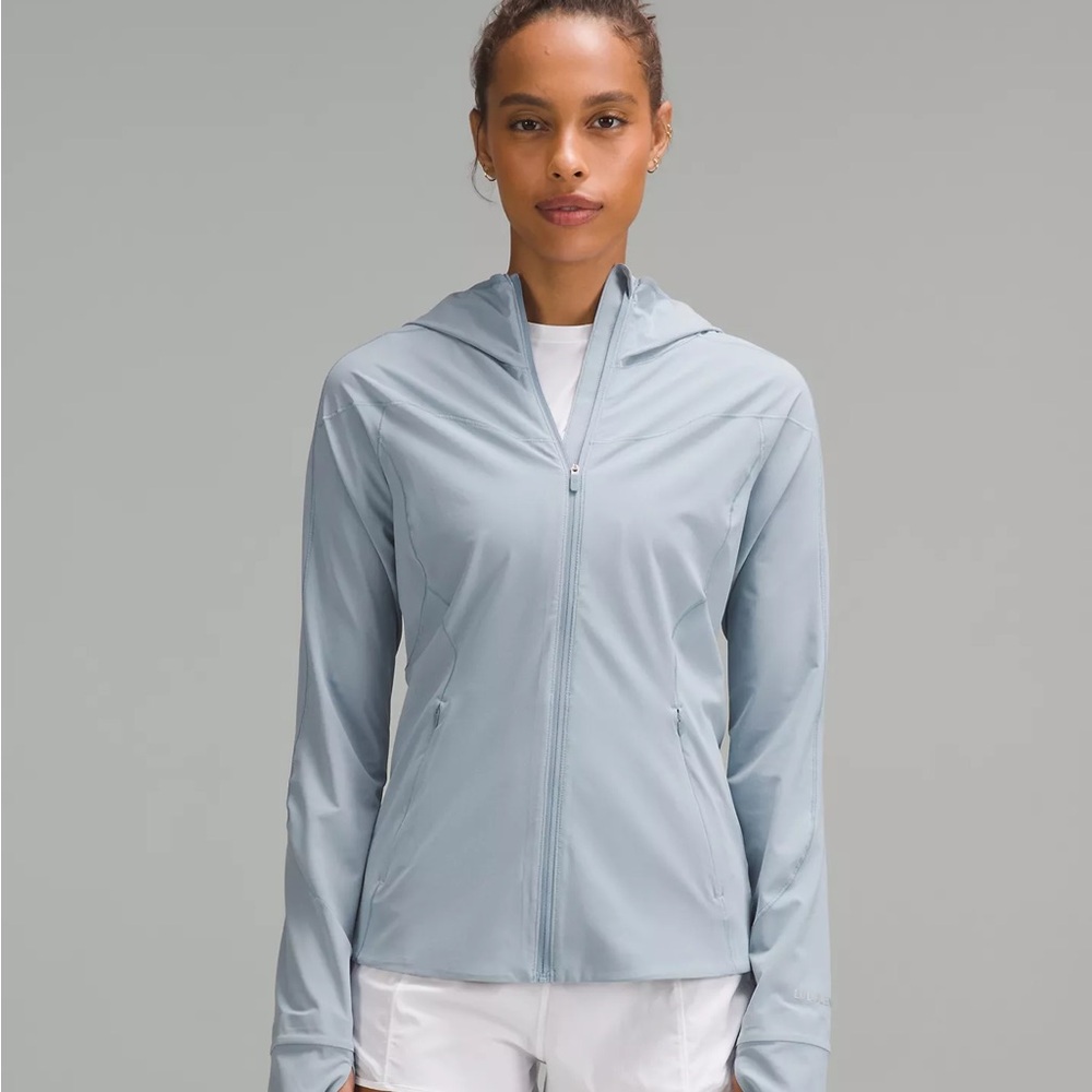Lululemon Mist Over Windbreaker - Power Blue Size 8 | NWOT | Running Gear